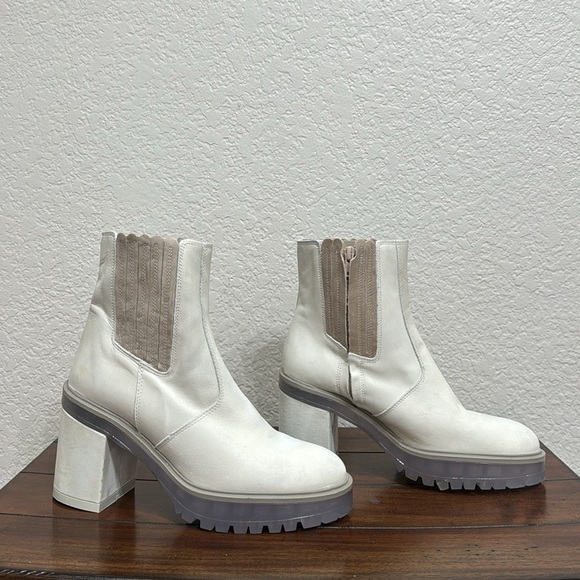 Free People James Chelsea Leather Boots Size 39 - Picture 2 of 8